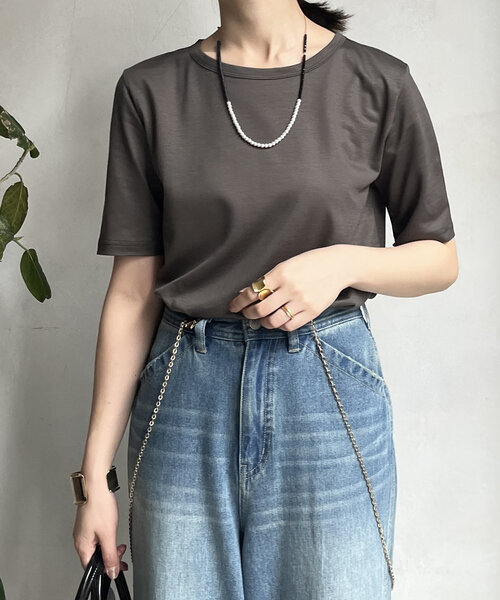 DouDou（ドゥドゥ）の「ベーシック5分袖TEE（Tシャツ/カットソー・レディース・ライトグレー/ブラウン/ブラック/オフホワイト/チャコールグレー・FREE）」の9枚目の写真
