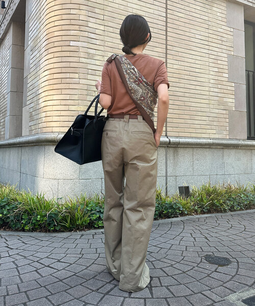 DouDou（ドゥドゥ）の「ベーシック5分袖TEE（Tシャツ/カットソー・レディース・ライトグレー/ブラウン/ブラック/オフホワイト/チャコールグレー・FREE）」の14枚目の写真