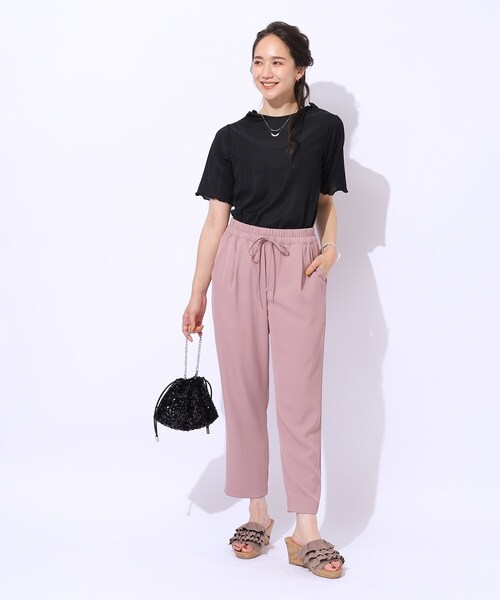 Cutie Blonde（キューティーブロンド）の「【洗える】スマートに女性らしさが光る　ランダムリブトップス（シャツ/ブラウス・レディース・ブラック/ホワイト系/ブルー・03/04/02）」の10枚目の写真