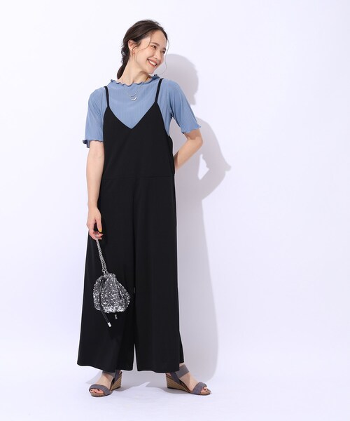 Cutie Blonde（キューティーブロンド）の「【洗える】スマートに女性らしさが光る　ランダムリブトップス（シャツ/ブラウス・レディース・ブラック/ホワイト系/ブルー・03/04/02）」の14枚目の写真