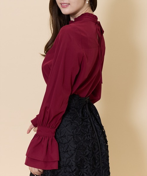 SWINGLE（スウィングル）の「ミニフリルスタンドネックフレアスリーブブラウス（シャツ/ブラウス・レディース・ブラック/オフホワイト/ボルドー・FREE）」の7枚目の写真