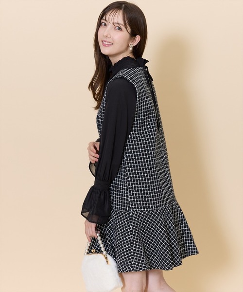 SWINGLE（スウィングル）の「ミニフリルスタンドネックフレアスリーブブラウス（シャツ/ブラウス・レディース・ブラック/オフホワイト/ボルドー・FREE）」の12枚目の写真