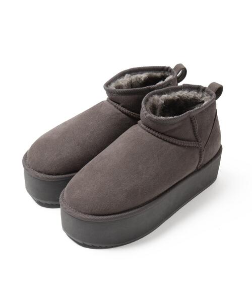 WEGO（ウィゴー）の「WEGO/厚底ショートフェイクムートンブーツ（ブーツ・レディース・ベージュ/ブラウン/ライトベージュ/ブラック/グレー・SMALL/MEDIUM/LARGE/X-LARGE）」の21枚目の写真