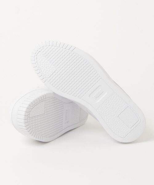 PUMA(プーマ)の「プーマ PUMA キャリーナ ストリート PUMA(スニーカー・レディース・ホワイト×ブラック・23.0cm/23.5cm/24.0cm/24.5cm/25.0cm)」の3枚目の写真