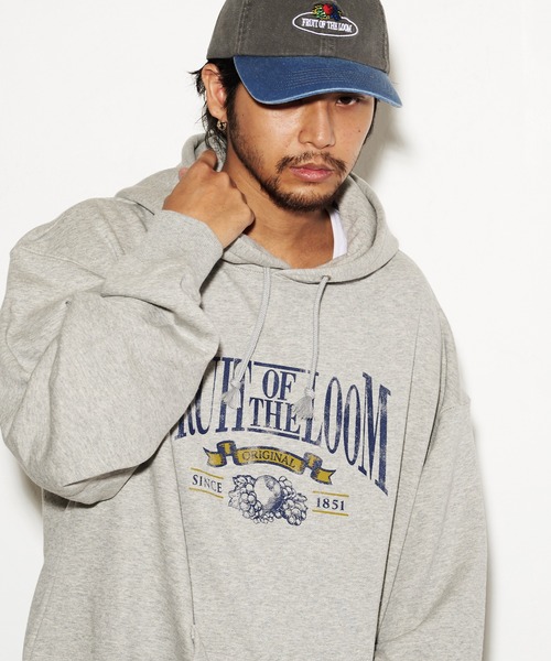 FRUIT OF THE LOOM（フルーツオブザルーム）の「FRUIT OF THE LOOM HIGH QUALITY LOGO HOODIE（パーカー・メンズ・ブラック/ネイビー・L/M/XL）」の8枚目の写真