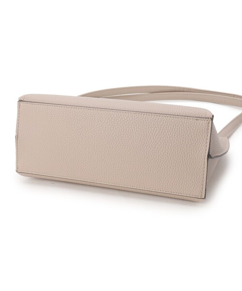 SHOO・LA・RUE（シューラルー）の「◆【軽量】ペットボトルもすっぽり入る ふわっと軽い 横長ショルダーバッグ（ショルダーバッグ・レディース・ベージュ/ワインレッド/ブラック/グレー・00）」の9枚目の写真