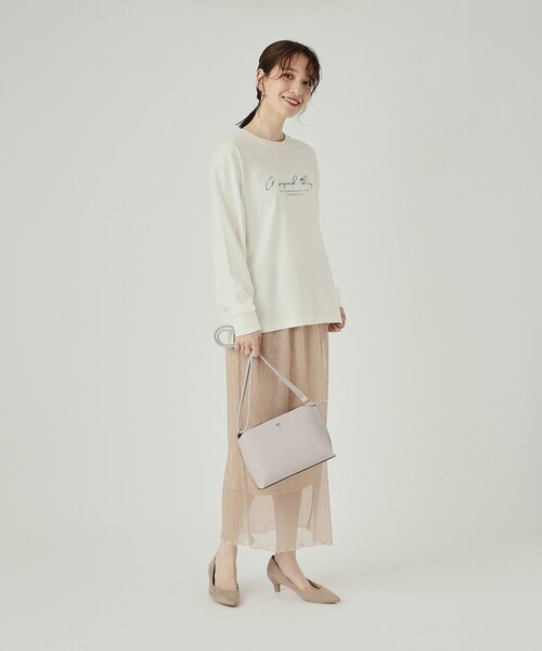 SHOO・LA・RUE（シューラルー）の「◆【軽量】ペットボトルもすっぽり入る ふわっと軽い 横長ショルダーバッグ（ショルダーバッグ・レディース・ベージュ/ワインレッド/ブラック/グレー・00）」の16枚目の写真