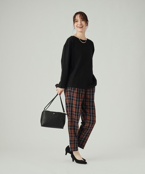 SHOO・LA・RUE（シューラルー）の「◆【軽量】ペットボトルもすっぽり入る ふわっと軽い 横長ショルダーバッグ（ショルダーバッグ・レディース・ベージュ/ワインレッド/ブラック/グレー・00）」の20枚目の写真