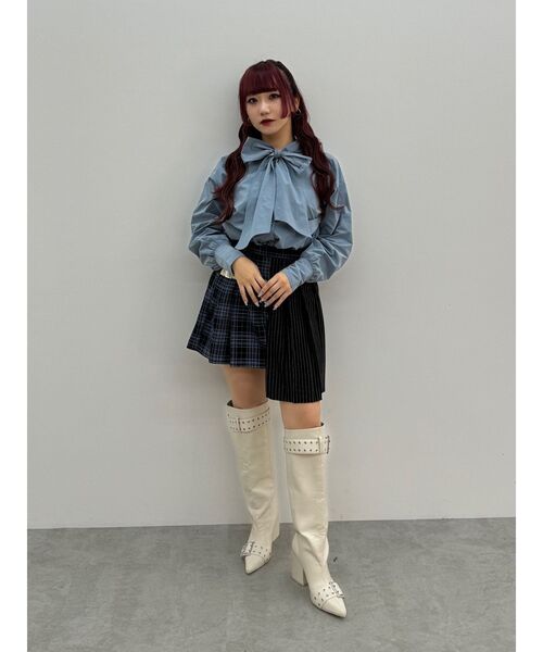 jouetie(ジュエティ)の「ボウタイフーディーシャツ(シャツ/ブラウス・レディース・ブルー/レッド・MEDIUM)」の6枚目の写真