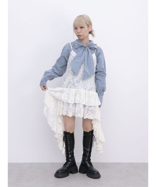 jouetie(ジュエティ)の「ボウタイフーディーシャツ(シャツ/ブラウス・レディース・ブルー/レッド・MEDIUM)」の13枚目の写真