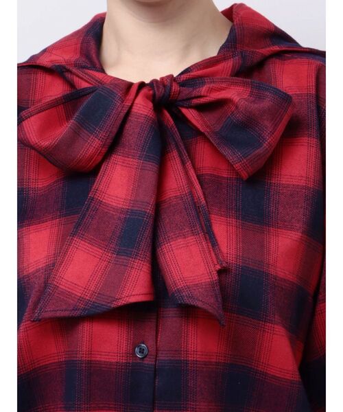 jouetie(ジュエティ)の「ボウタイフーディーシャツ(シャツ/ブラウス・レディース・ブルー/レッド・MEDIUM)」の18枚目の写真