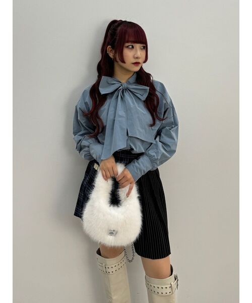 jouetie(ジュエティ)の「ボウタイフーディーシャツ(シャツ/ブラウス・レディース・ブルー/レッド・MEDIUM)」の1枚目の写真