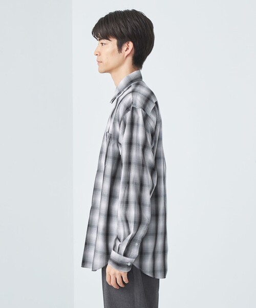 green label relaxing（グリーンレーベルリラクシング）の「オンブレ チェック レギュラーカラー シャツ（シャツ/ブラウス・メンズ・ダークグリーン/グレー/ダークグレー・S/M/L/XL）」の6枚目の写真