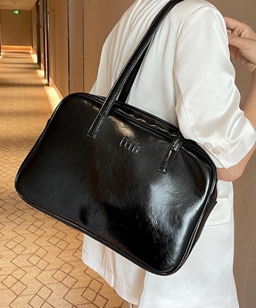 tolene(トレネ)の「フェイクレザー シンプル スクエア ハンドバッグ(ハンドバッグ・レディース・ブラック/グレー・ONE SIZE)」の2枚目の写真