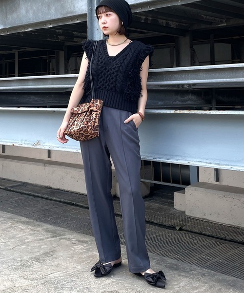 VIS（ビス）の「【WEB/一部店舗限定】編地切り替えフリンジループニットベスト（ベスト・レディース・ライトグレー/ブラック/キナリ・FREE）」の7枚目の写真