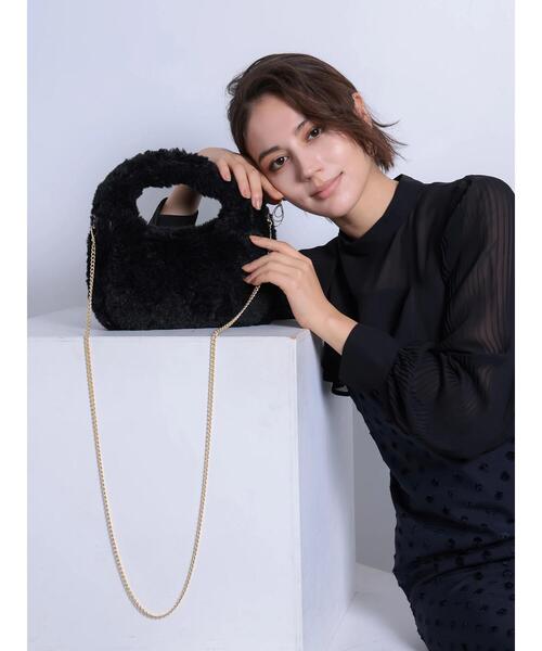 Te chichi(テチチ)の「ループボアミニバック(ハンドバッグ・レディース・ブラック/ブラウン・F)」の3枚目の写真