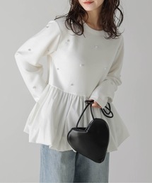 AMELY(エミリー)のパールモチーフペプラムトップス(Tシャツ/カットソー)