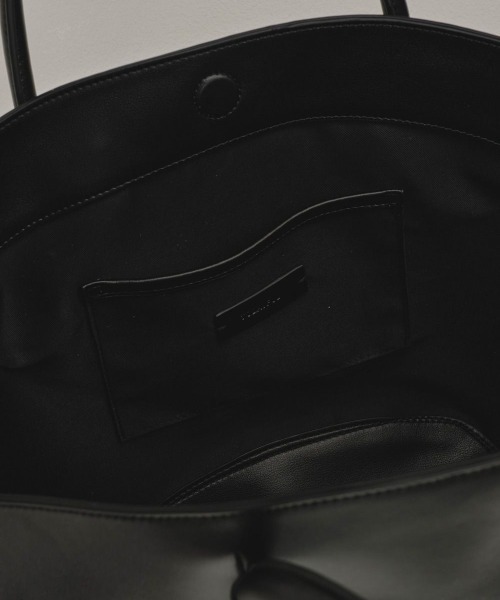 TODAYFUL(トゥデイフル)の「TODAYFUL Ecoleather Round Bag エコレザーラウンドバッグ/12511012(トートバッグ・レディース・ブラック/バーガンディー・ONE SIZE)」の12枚目の写真