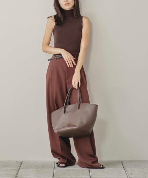 TODAYFUL(トゥデイフル)の「TODAYFUL Ecoleather Round Bag エコレザーラウンドバッグ/12511012(トートバッグ・レディース・ブラック/バーガンディー・ONE SIZE)」の22枚目の写真