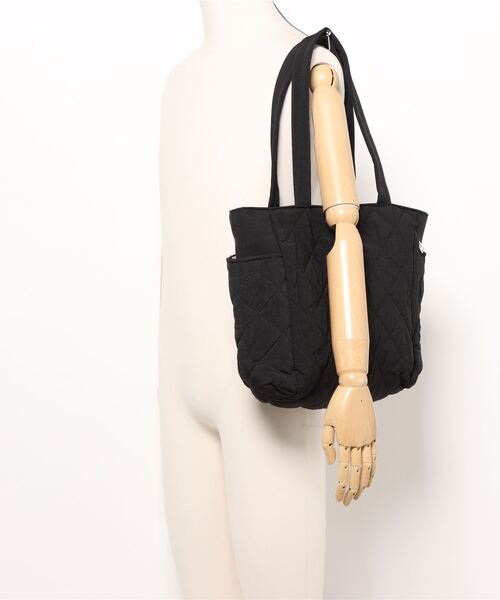 FReePLACe/大容量キルティングトートバッグ X12343（トートバッグ
