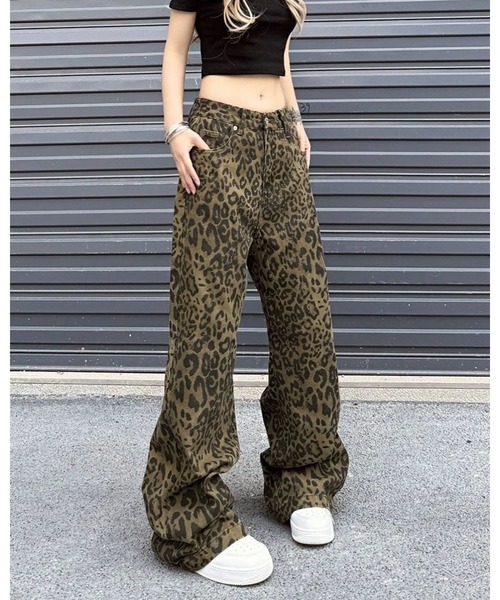 FUNdaysion(ファンデイション)の「レオパード柄パンツ(その他パンツ・レディース・ブラウン・S/M/L)」の3枚目の写真