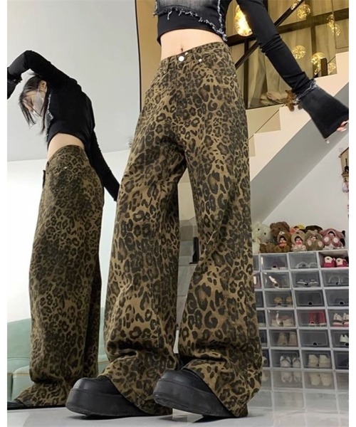 FUNdaysion(ファンデイション)の「レオパード柄パンツ(その他パンツ・レディース・ブラウン・S/M/L)」の8枚目の写真
