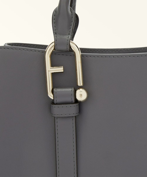 FURLA（フルラ）の「フルラ ヌヴォラ トートバッグ M（トートバッグ・レディース・ライトオリーブ/ライトブルー/ライトブラウン/クリーム・ONE SIZE）」の13枚目の写真