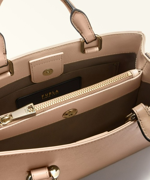 FURLA（フルラ）の「フルラ ヌヴォラ トートバッグ M（トートバッグ・レディース・ライトオリーブ/ライトブルー/ライトブラウン/クリーム・ONE SIZE）」の8枚目の写真