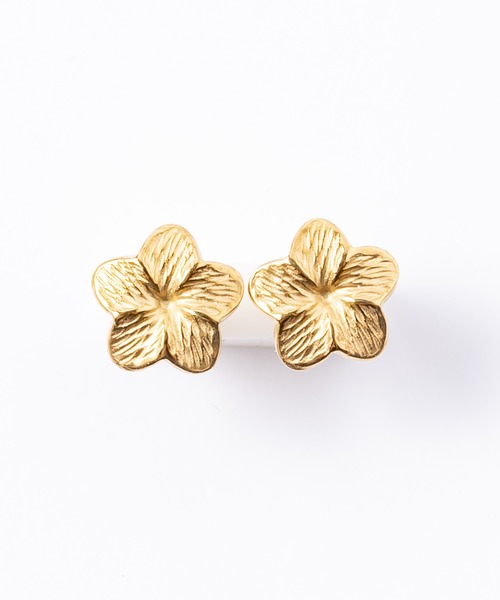 【VINTAGE HOLLYWOOD】Plumeria Earrings_VH2336EA007B〜ピアス shellvia - plumeria earrings(ピアス) made in INTER FACTORY
