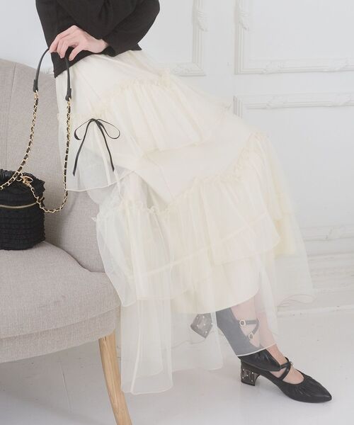 MAJESTIC LEGON（マジェスティックレゴン）の「チュールギャザーティアードスカート（スカート・レディース・ブラック/グレー/アイボリー/チャコールグレー/ピンクベージュ/ホワイト系その他/ブラック系その他・MEDIUM/SMALL/X-SMALL）」の19枚目の写真