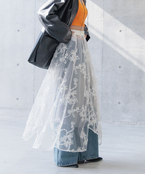 PAGEBOY(ページボーイ)の「チュールフラワースカート(スカート・レディース・チャコールグレー/ブラック/アイボリー・FREE)」の1枚目の写真