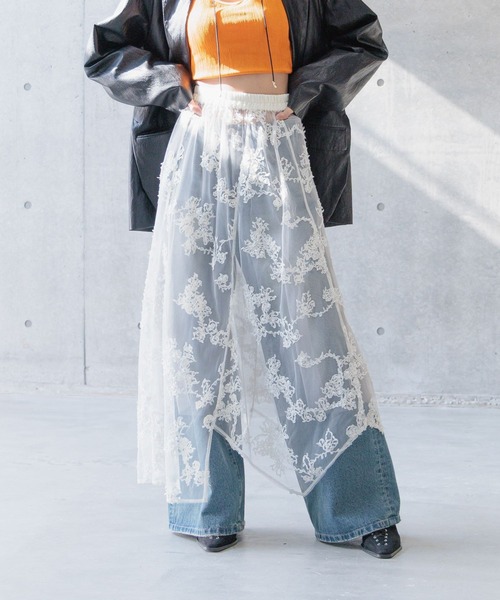 PAGEBOY(ページボーイ)の「チュールフラワースカート(スカート・レディース・チャコールグレー/ブラック/アイボリー・FREE)」の8枚目の写真