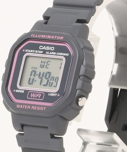 CASIO(カシオ)の「カシオ CASIO/ ミニスクエア デジタル腕時計 軽量 樹脂バンド LEDライト ユニセックス /// LAシリーズ(デジタル腕時計・メンズ・ブラック×イエロー/ブラック/ブラック×ブラック/ブラック×ブルー/ブルー/ブラック×パープル/ブラック×ピンク/ピンク・FREE)」の1枚目の写真