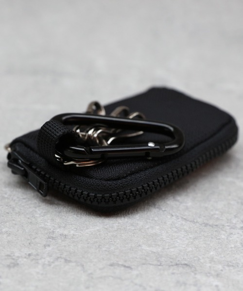 UNIVERSAL OVERALL（ユニバーサルオーバーオール）の「UNIVERSAL OVERALL マルチキーケース（キーケース/キーアクセサリー・メンズ・レオパード/ブラック/モスグリーン・FREE）」の6枚目の写真