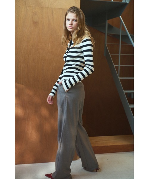 Estella.K(エステラケー)の「Ayla Cardigan カットアウトトリムリブニットプルオーバー(ニット/セーター・レディース・ブラック/ホワイト×ブラック/ホワイト・FREE)」の15枚目の写真