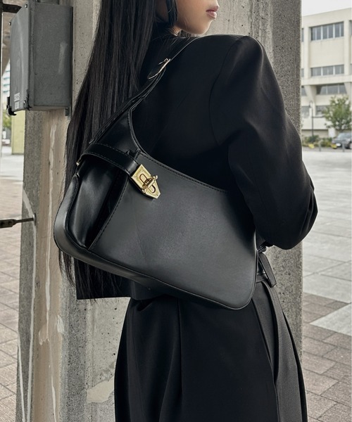 LVEU.】ベルトデザインハンドバッグ / バッグ 鞄 BAG ハンドバッグ 