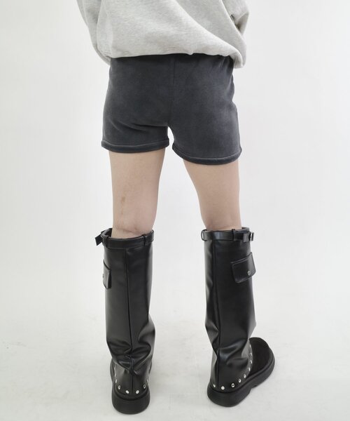 WHO'S WHO gallery（フーズフーギャラリー）の「【SLOPPY/スロッピー】ラインストーンスウェットショートパンツ（スウェットパンツ・レディース・アイボリー/チャコールグレー/サックスブルー・FREE）」の11枚目の写真