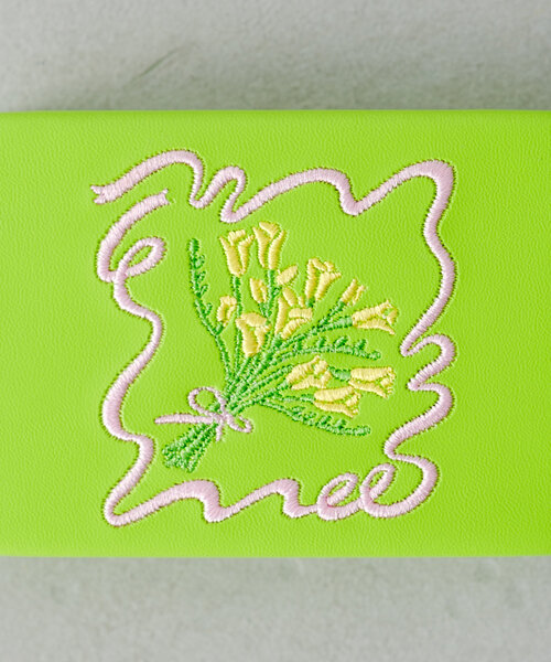 BIRTHDAY BAR（バースデイバー）の「Flower bouquet small case（ポーチ・レディース・グリーン系その他2/パープル/イエロー・0）」の5枚目の写真