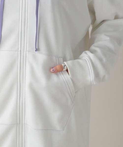 FOREVER 21（フォーエバー トゥエンティーワン）の「【クロミ】ビッグパーカー（パーカー・レディース・ブラック/ホワイト・FREE）」の20枚目の写真