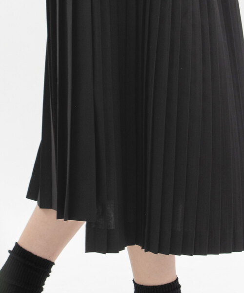 nop de nod（ノップドゥノッド）の「トロ切り替えプリーツスカート（スカート・レディース・ブラック/ダークグレー・M）」の8枚目の写真