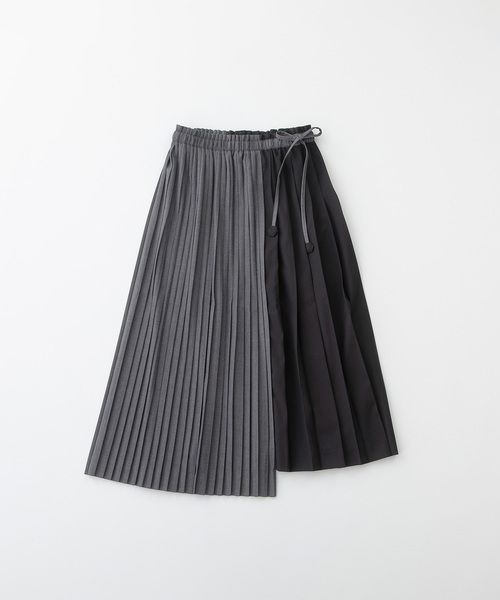 nop de nod（ノップドゥノッド）の「トロ切り替えプリーツスカート（スカート・レディース・ブラック/ダークグレー・M）」の21枚目の写真