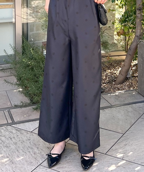 Futier land（フューティアランド）の「ショルダーフリルオールインワン（つなぎ/オールインワン・レディース・ブラック/アイボリー・MEDIUM）」の12枚目の写真