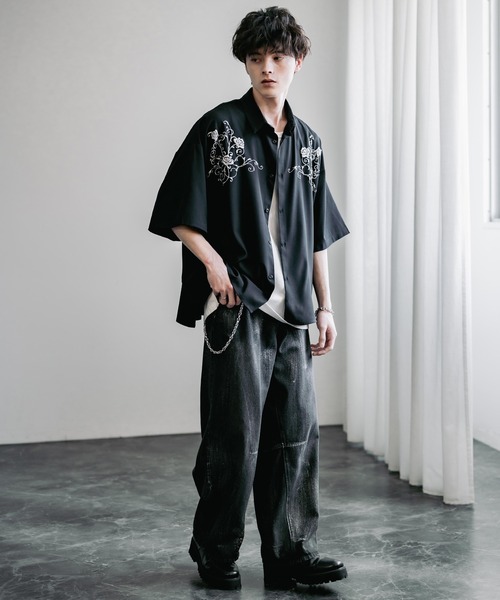 Rocky Monroe(ロッキーモンロー)の「接触冷感オーバーサイズ ストレッチ シルバー薔薇発泡プリントレギュラーカラー半袖シャツ(シャツ/ブラウス・メンズ・ブラック/チャコールグレー/ホワイト・M/L/XL)」の12枚目の写真
