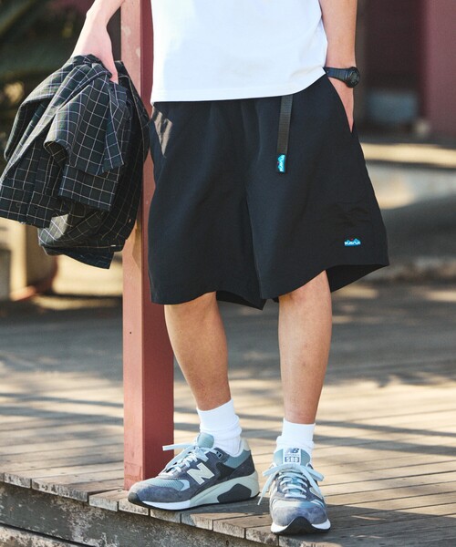 FREAK'S STORE（フリークスストア）の「限定展開 KAVU×FREAK'S STORE/カブー 別注 ロゴ ワンポイント クライミング ショーツ（その他パンツ・メンズ・ブラック/オリーブ/ベージュ・MEDIUM/SMALL/LARGE）」の19枚目の写真