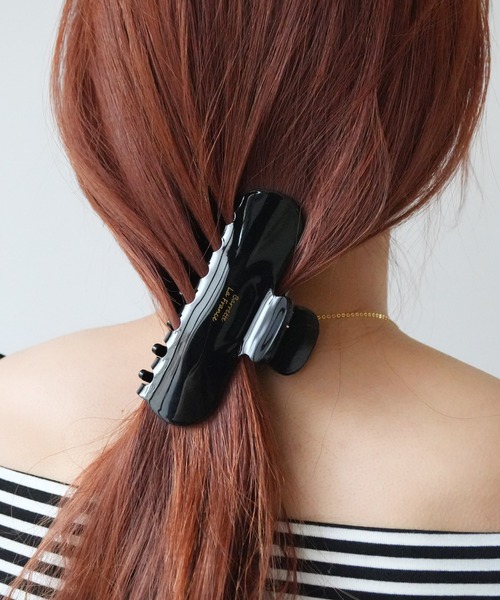 Port（ポート）の「【 Port / ポート 】 ワンカラー べっ甲 ワイド バンスクリップ / ヘアクリップ（バレッタ/ヘアクリップ・レディース・ブラック/ライトブラウン/レッド/ベージュ/ベージュ系その他/ホワイト×ブラック/ブラウン系その他/ブルー・FREE）」の3枚目の写真