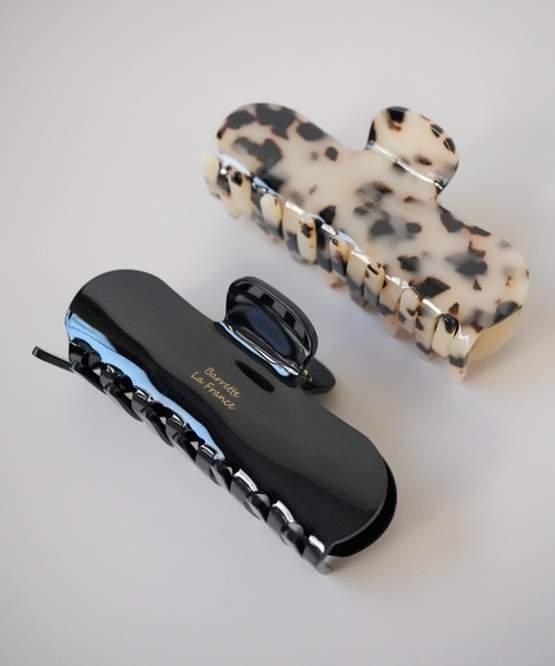 Port（ポート）の「【 Port / ポート 】 ワンカラー べっ甲 ワイド バンスクリップ / ヘアクリップ（バレッタ/ヘアクリップ・レディース・ブラック/ライトブラウン/レッド/ベージュ/ベージュ系その他/ホワイト×ブラック/ブラウン系その他/ブルー・FREE）」の10枚目の写真