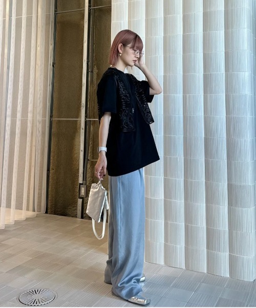 SIDE EMBROIDERY OVER LOGO TEE（Tシャツ/カットソー）｜Ameri
