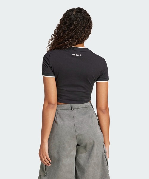 アディダス　2022レフリーシャツ(半袖)ショーツ　新品未使用 adidas（アディダス）】3ストライプス半袖Tシャツ 通販