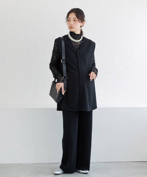 フェリシモMama（フェリシモママ）の「【上下セット】Ｍｏｒｅｄｄｅ　マタニティから産後も使える　２ーＷＡＹカットソーセットアップ（マタニティウェア/グッズ・レディース・グレイッシュベージュ/ブラック・LL/L/M）」の2枚目の写真