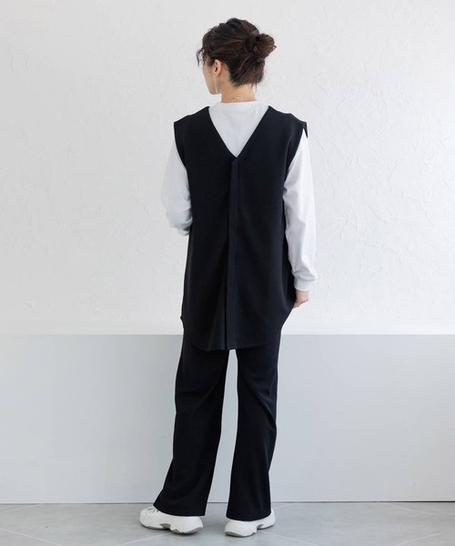 フェリシモMama（フェリシモママ）の「【上下セット】Ｍｏｒｅｄｄｅ　マタニティから産後も使える　２ーＷＡＹカットソーセットアップ（マタニティウェア/グッズ・レディース・グレイッシュベージュ/ブラック・LL/L/M）」の6枚目の写真